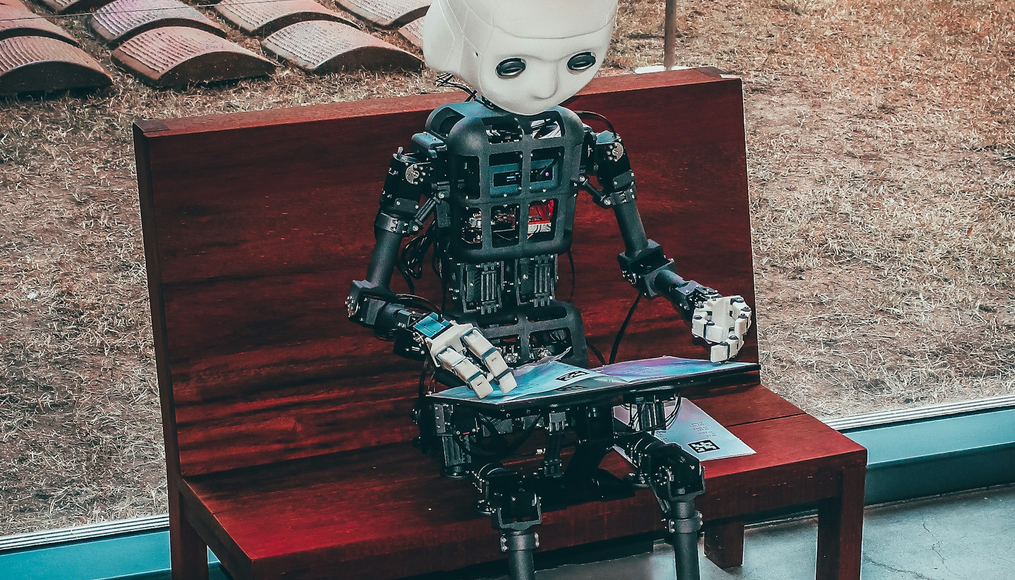 AI & IoT: Balancing Efficiency with Systemic Risk
